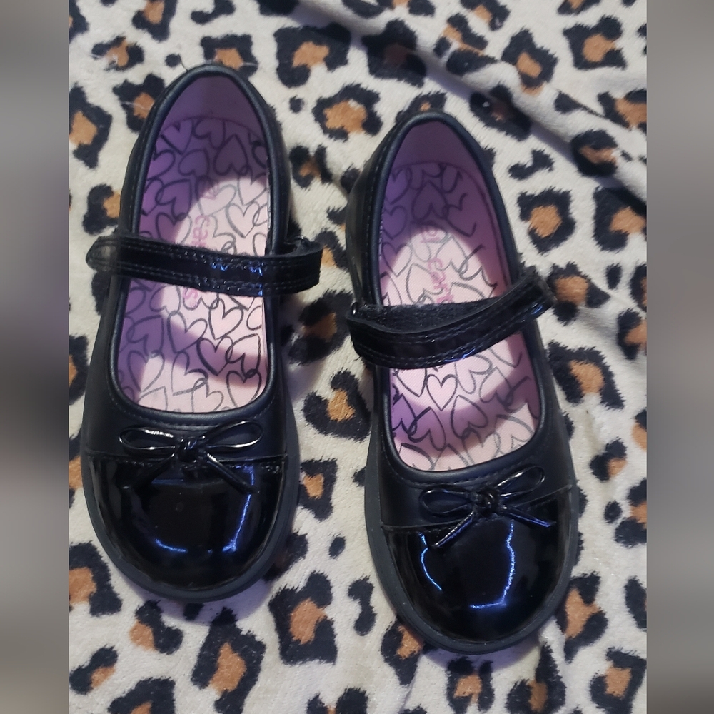 Girls dress shoes